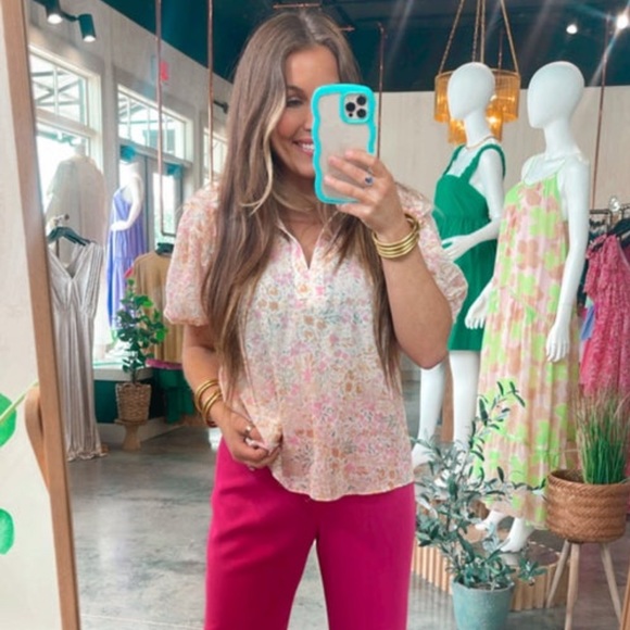 Olivaceous Steal My Heart Top - Picture 4 of 10